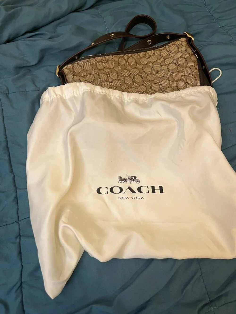 COACH CROSSBODY BAG-NEVER USED